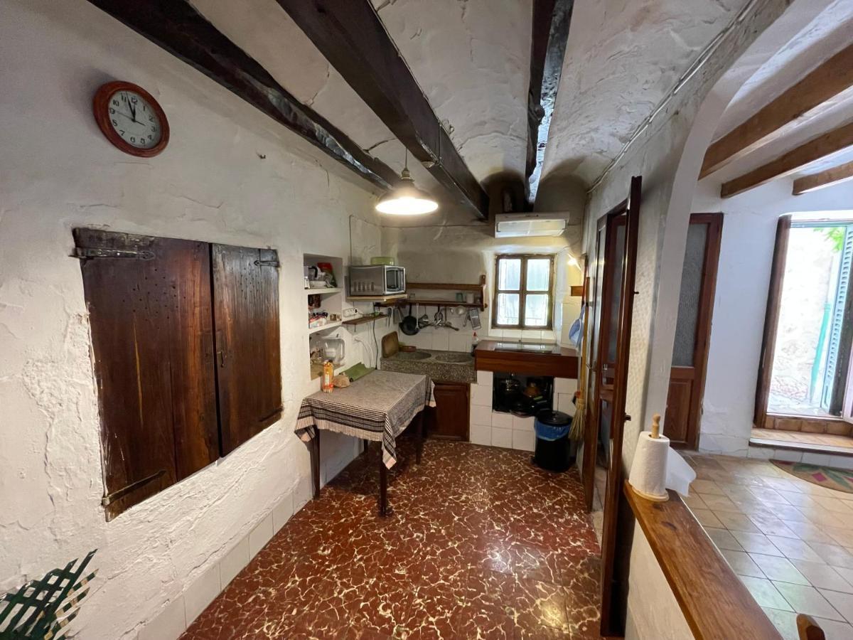 Encantadora Casita En El Centro De Форналуч Экстерьер фото