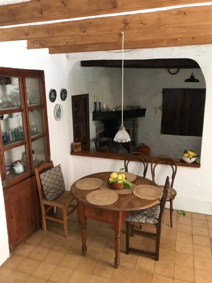 Encantadora Casita En El Centro De Форналуч Экстерьер фото